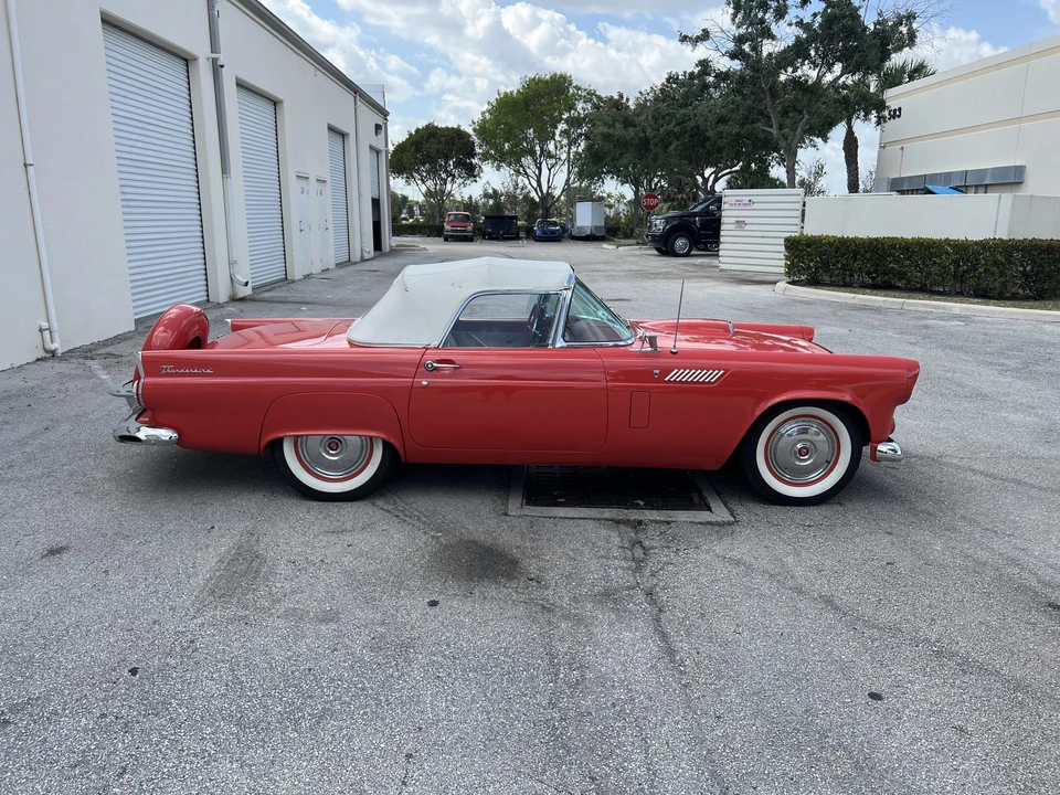 1956 Ford Thunderbird 1st Gen - Image 13 of 31