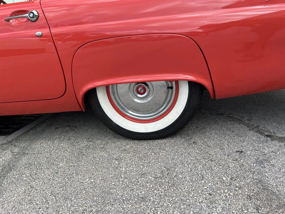 1956 Ford Thunderbird 1st Gen - Image 24 of 31