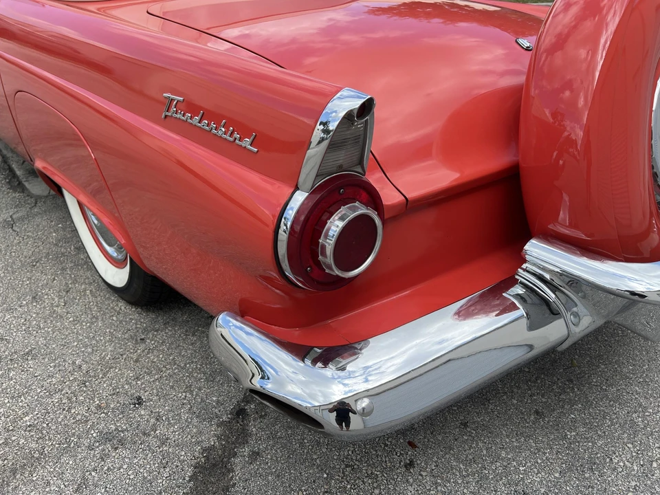 1956 Ford Thunderbird 1st Gen - Image 26 of 31