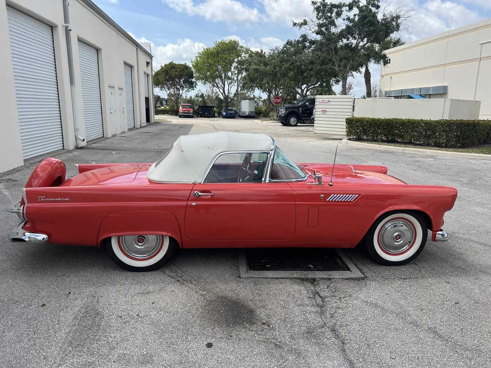 1956 Ford Thunderbird 1st Gen - Image 14 of 31
