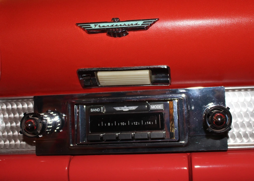 1956 Ford Thunderbird 1st Gen - Image 28 of 31