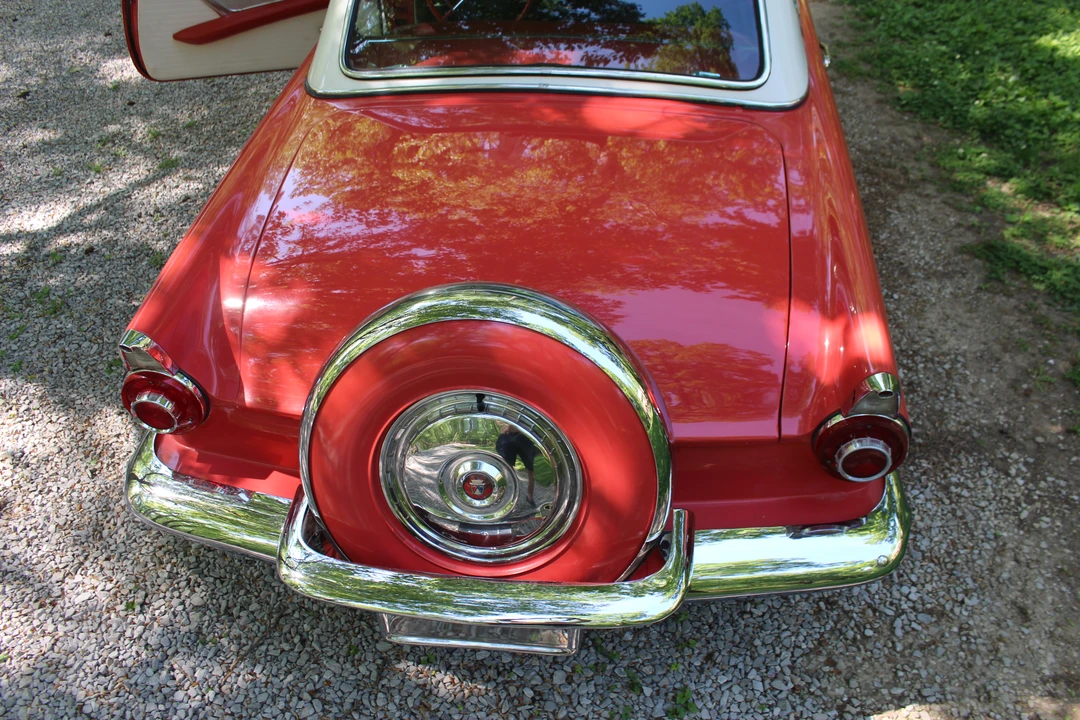 1956 Ford Thunderbird 1st Gen - Image 15 of 31