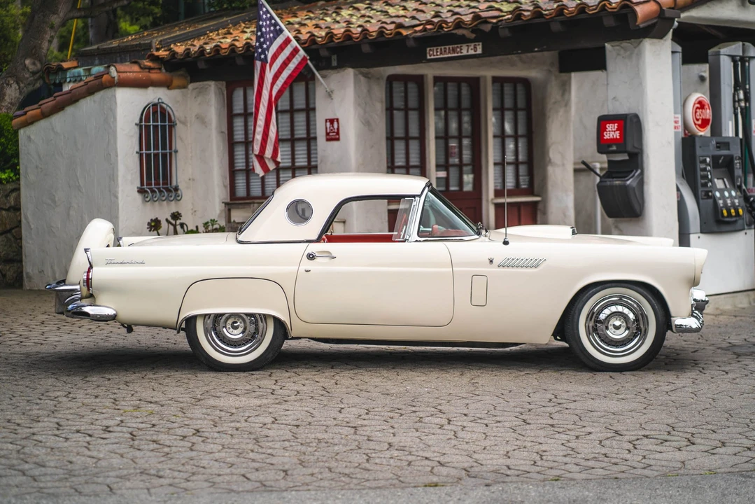 1956 Ford Thunderbird 1st Gen - Image 30 of 31