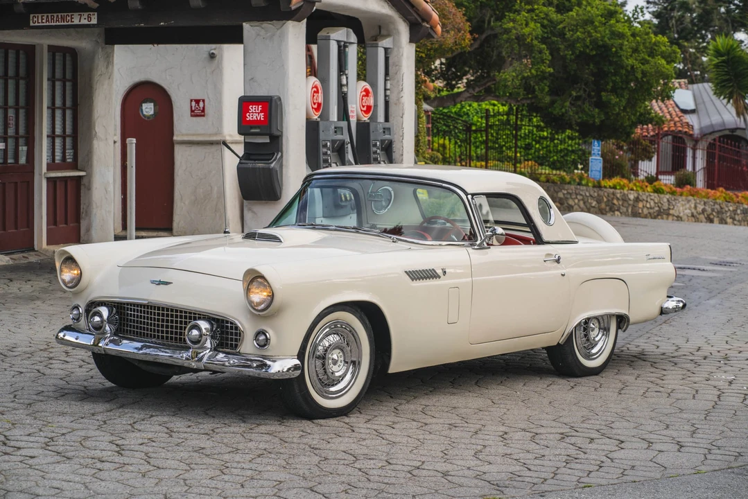 1956 Ford Thunderbird 1st Gen - Image 15 of 31