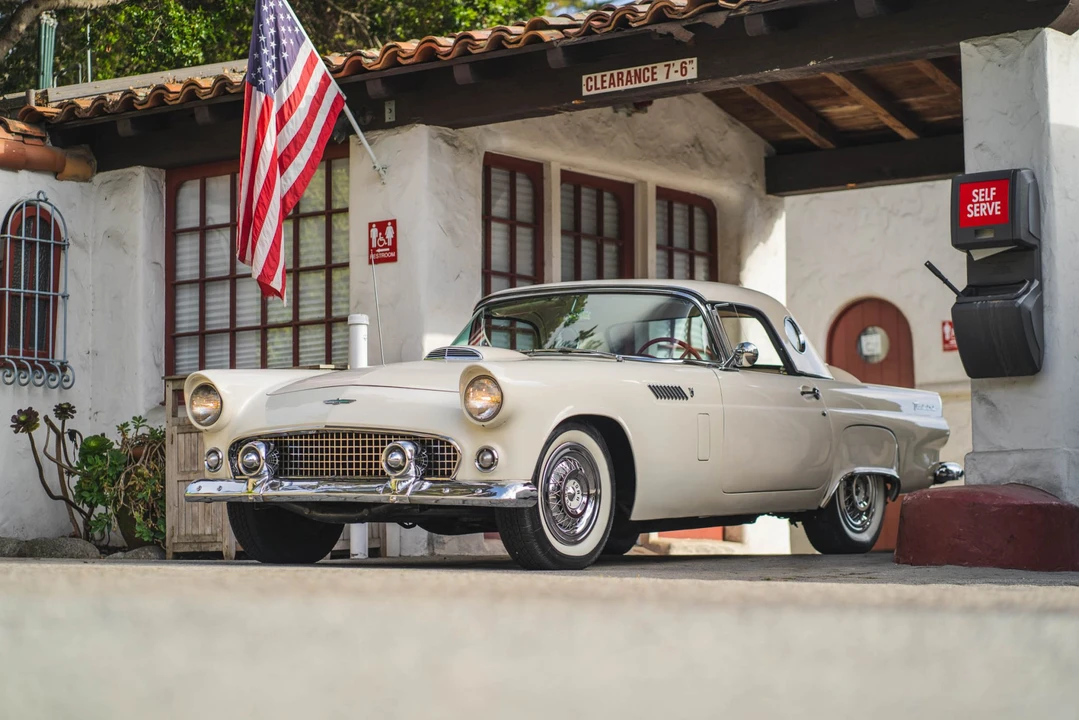 1956 Ford Thunderbird 1st Gen - Image 9 of 31