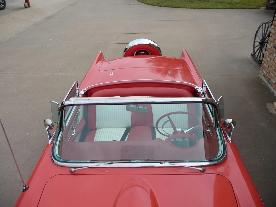 1956 Ford Thunderbird 1st Gen - Image 20 of 31