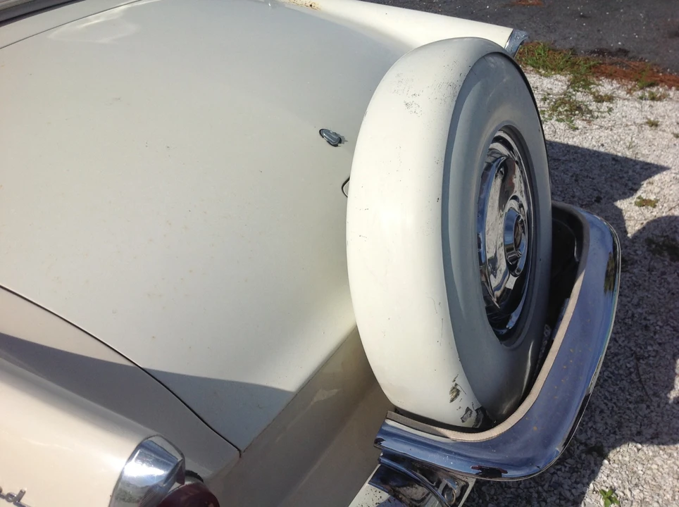 1956 Ford Thunderbird 1st Gen - Image 18 of 31