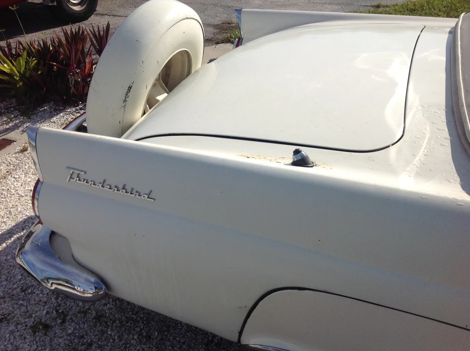 1956 Ford Thunderbird 1st Gen - Image 19 of 31