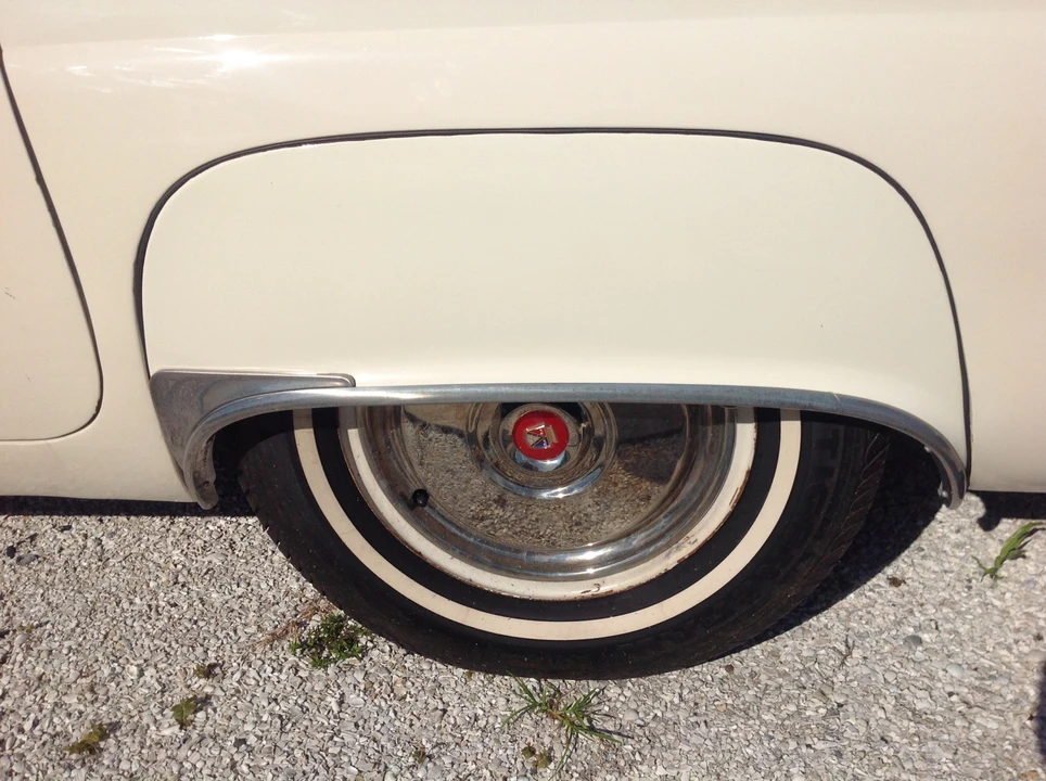 1956 Ford Thunderbird 1st Gen - Image 16 of 31