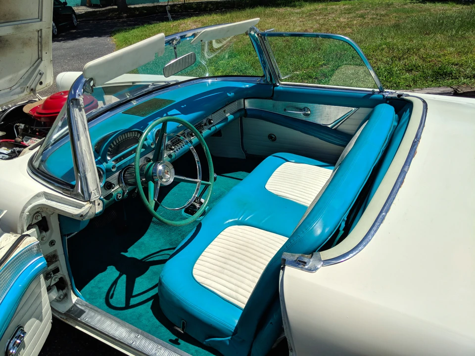 1956 Ford Thunderbird 1st Gen - Image 27 of 31