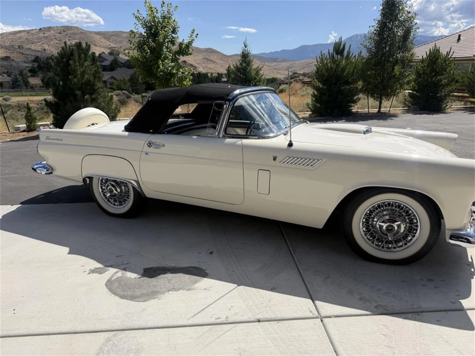 1956 Ford Thunderbird 1st Gen - Image 2 of 31