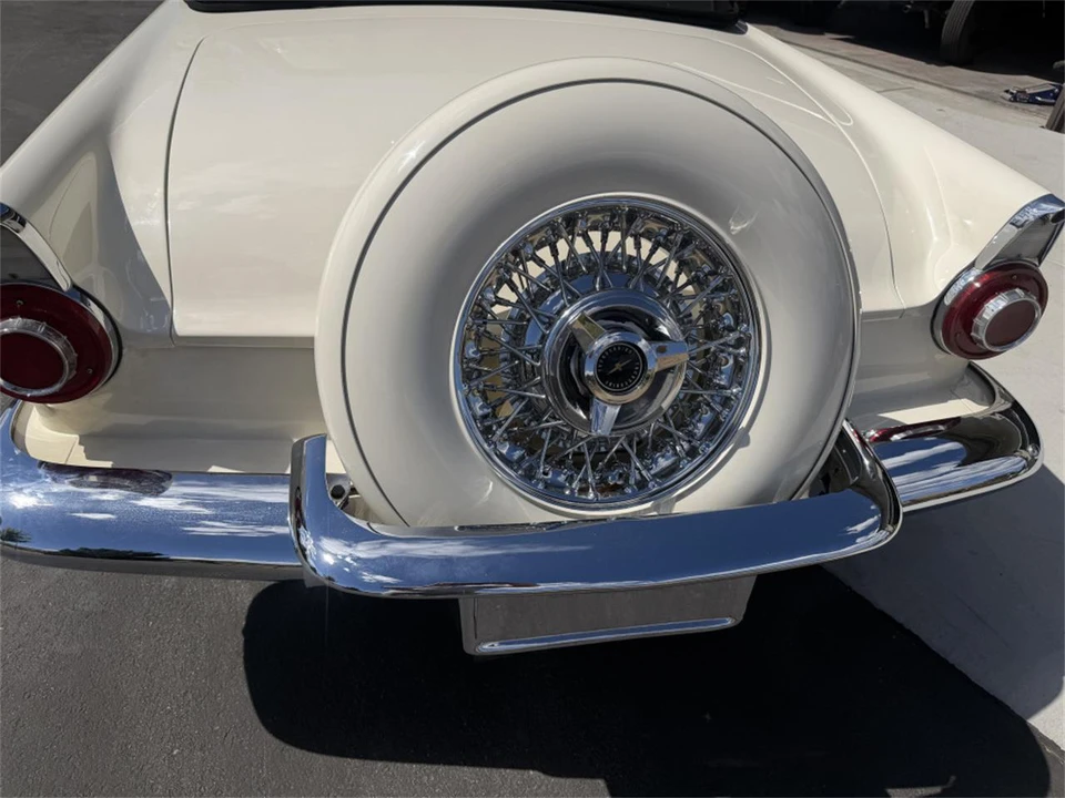 1956 Ford Thunderbird 1st Gen - Image 19 of 31