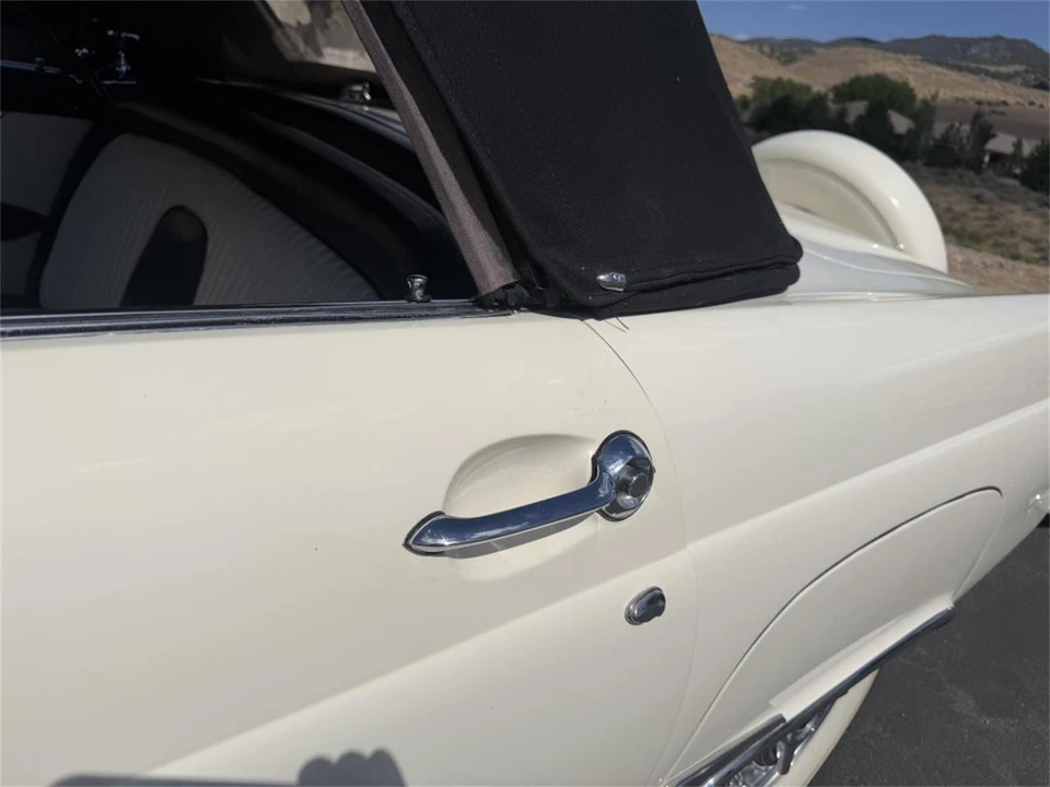 1956 Ford Thunderbird 1st Gen - Image 8 of 31