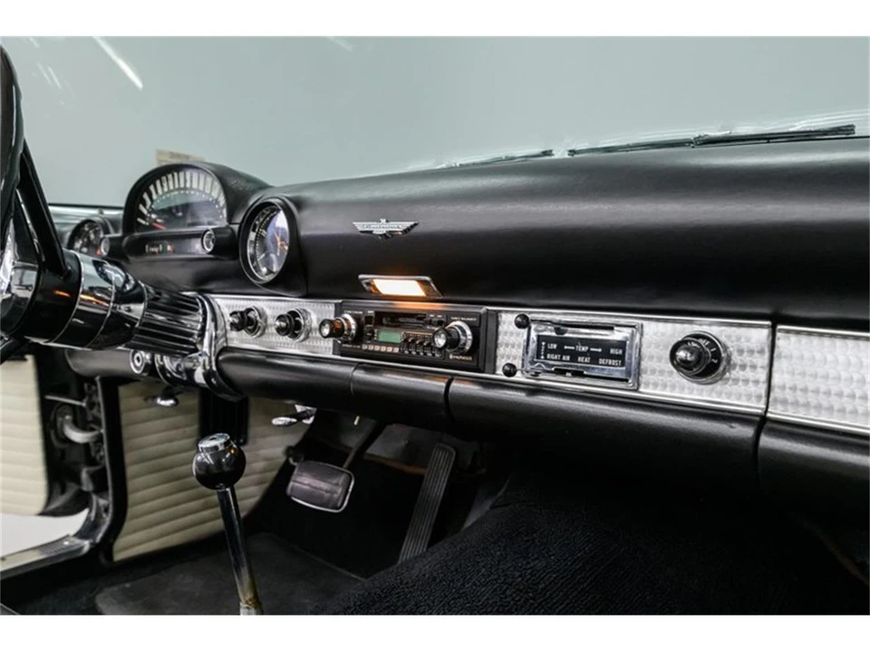 1956 Ford Thunderbird 1st Gen - Image 19 of 31