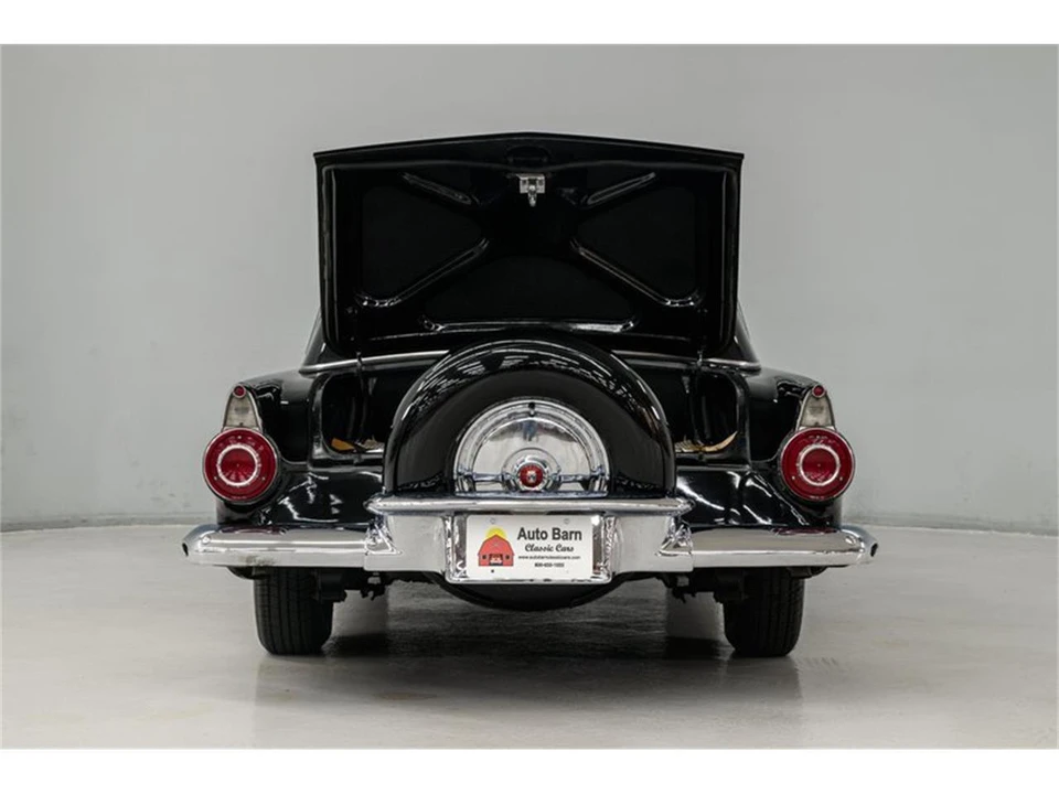 1956 Ford Thunderbird 1st Gen - Image 27 of 31