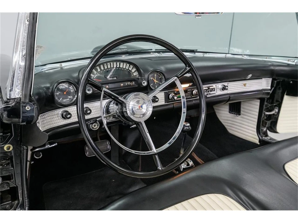 1956 Ford Thunderbird 1st Gen - Image 20 of 31
