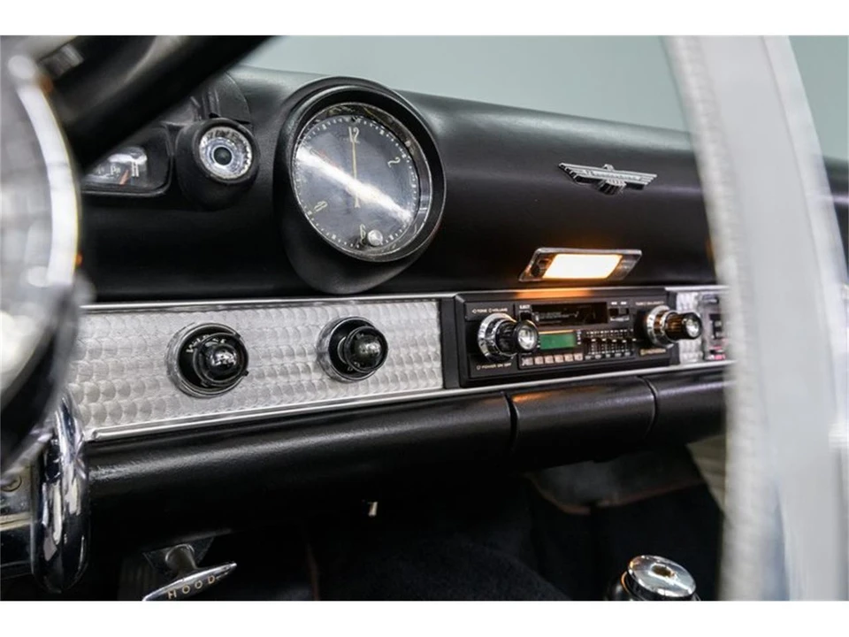 1956 Ford Thunderbird 1st Gen - Image 24 of 31