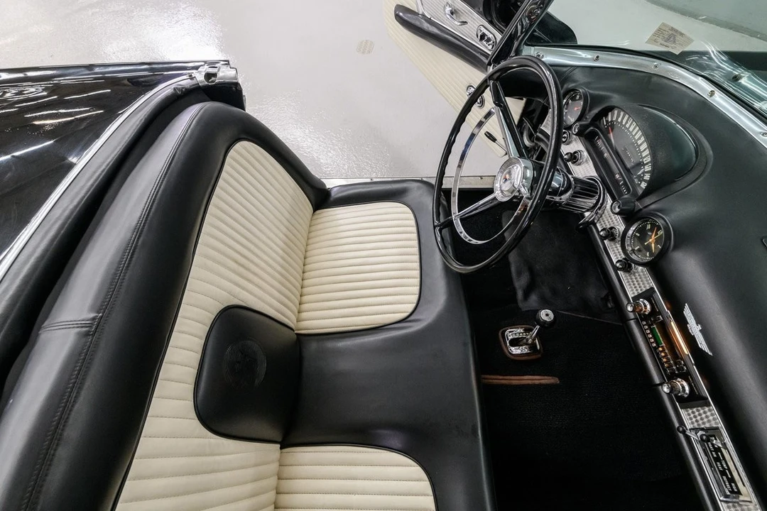 1956 Ford Thunderbird 1st Gen - Image 17 of 31