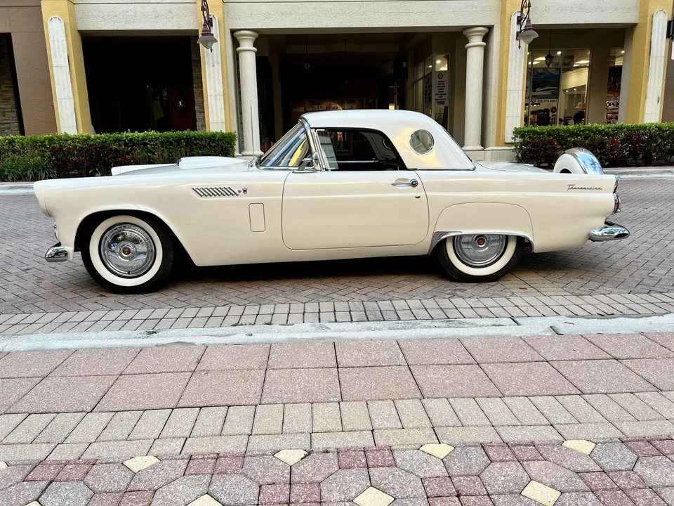 1956 Ford Thunderbird 1st Gen - Image 4 of 31