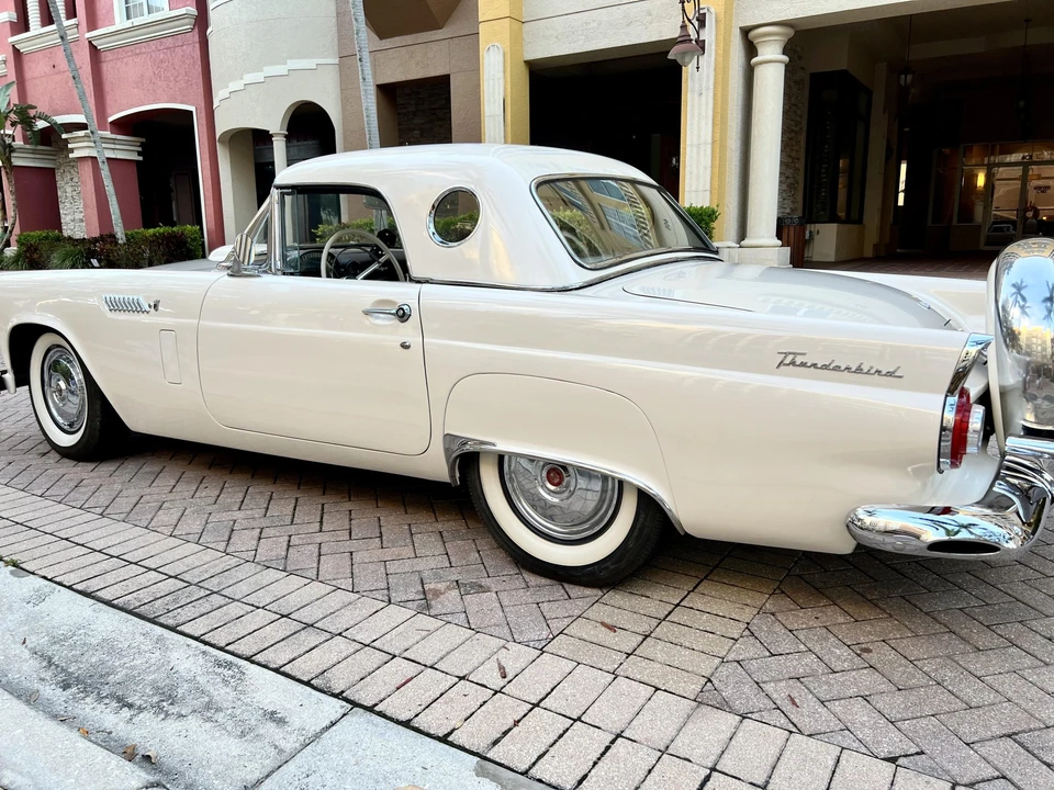 1956 Ford Thunderbird 1st Gen - Image 14 of 31