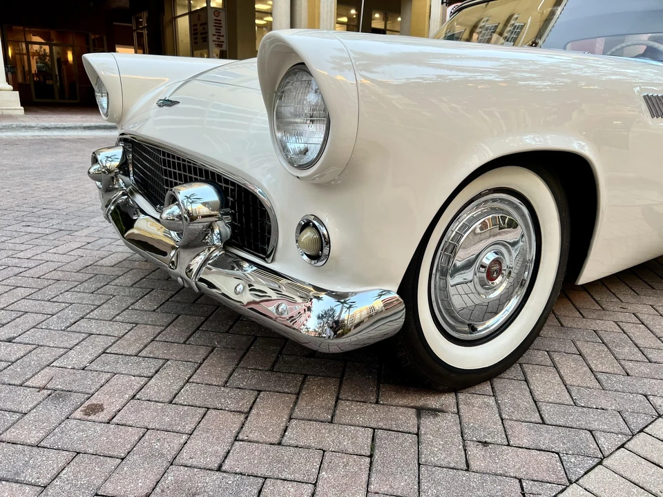 1956 Ford Thunderbird 1st Gen - Image 29 of 31