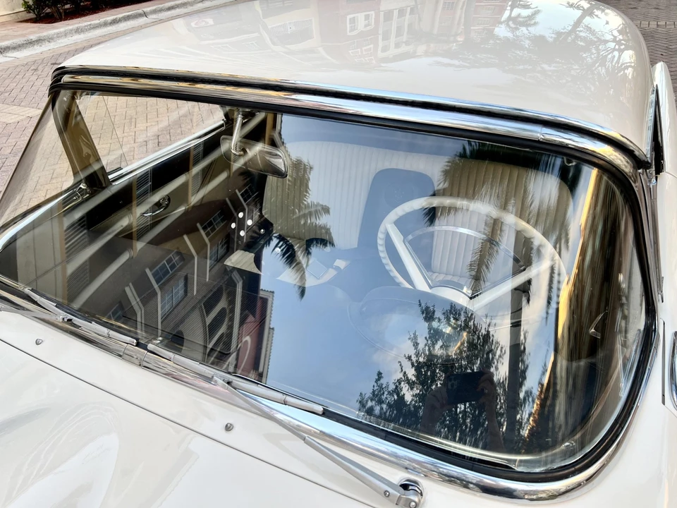 1956 Ford Thunderbird 1st Gen - Image 20 of 31