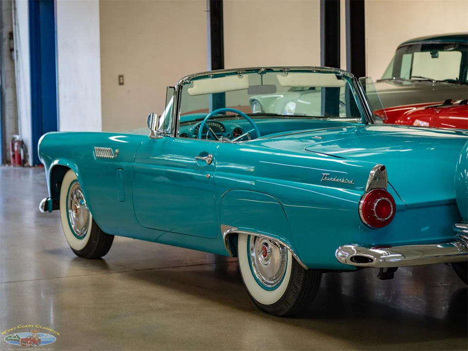 1956 Ford Thunderbird 1st Gen - Image 22 of 31