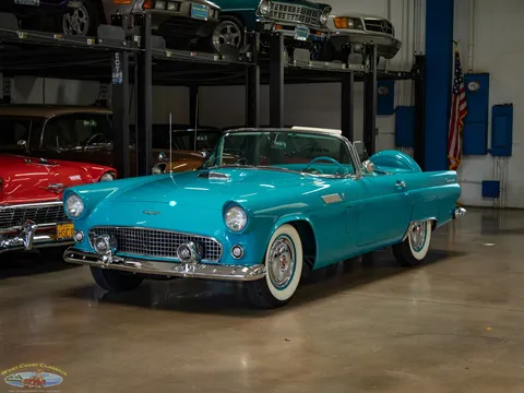 1956 Ford Thunderbird