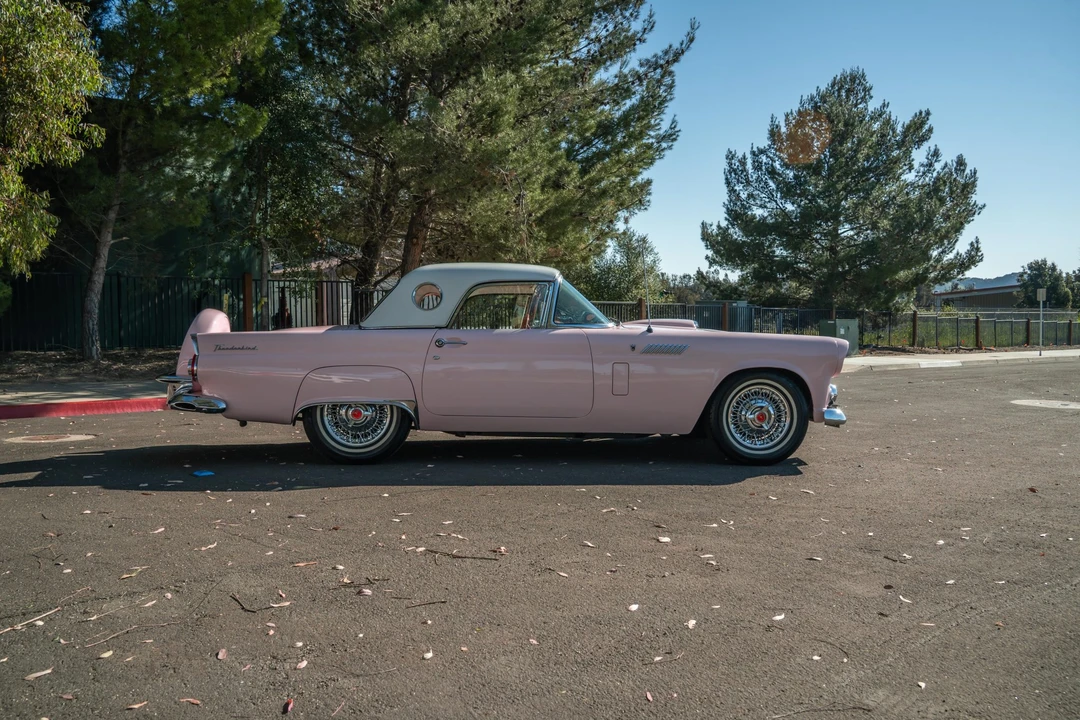 1956 Ford Thunderbird 1st Gen - Image 21 of 31