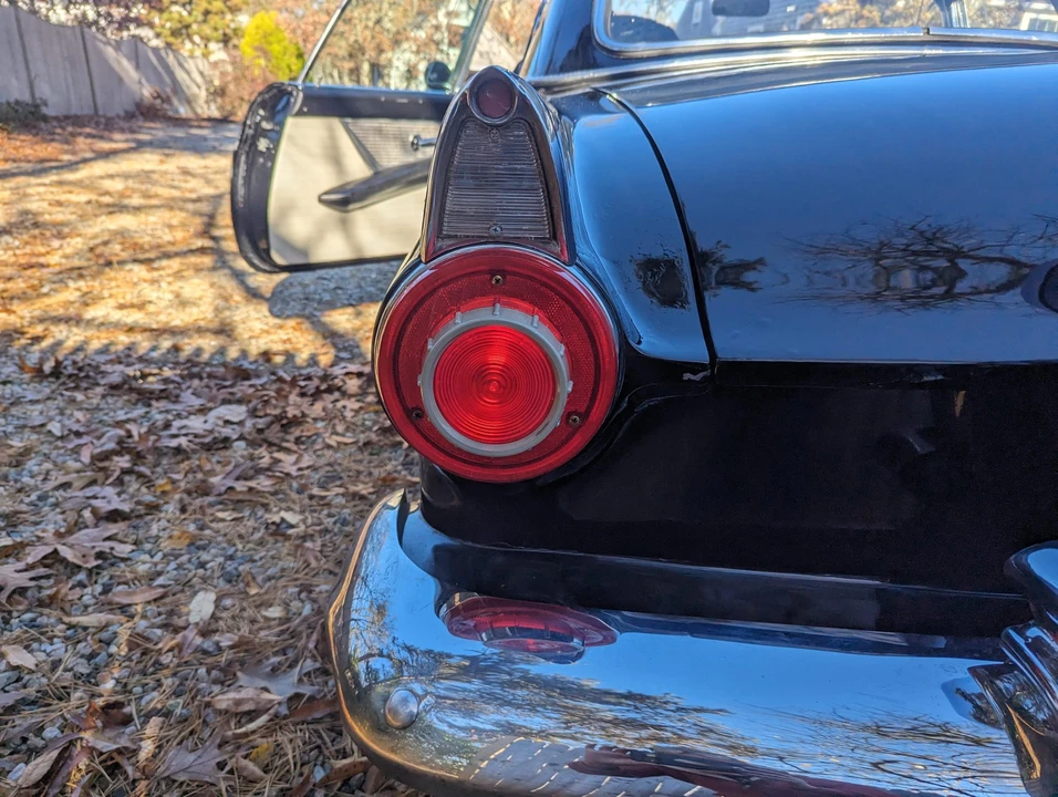 1956 Ford Thunderbird 1st Gen - Image 26 of 31
