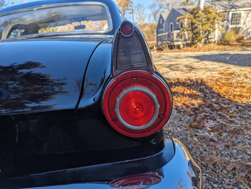 1956 Ford Thunderbird 1st Gen - Image 28 of 31