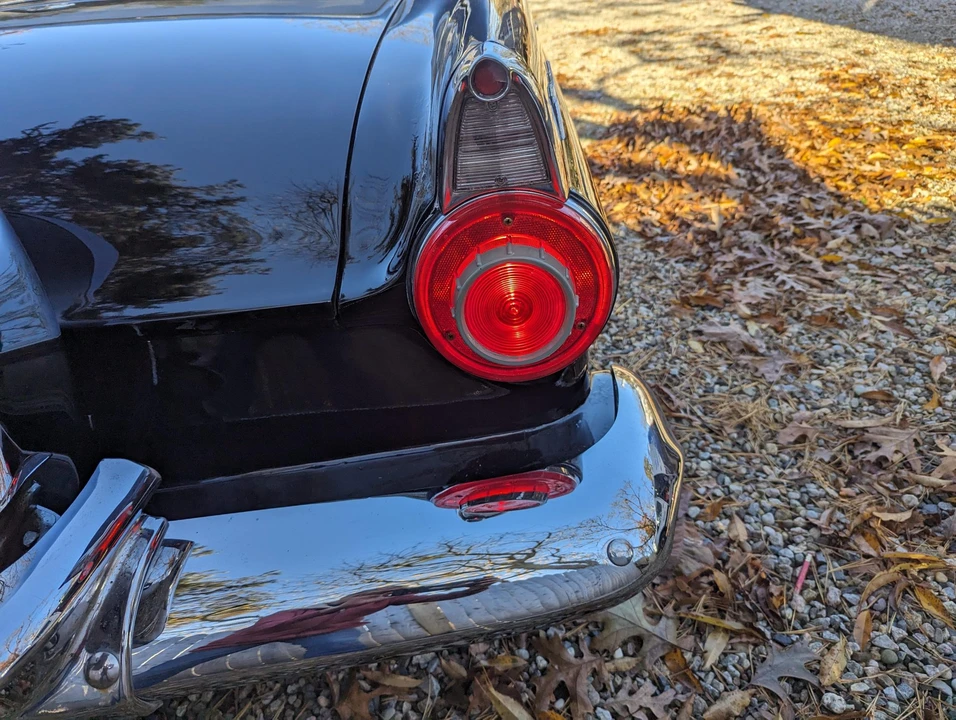 1956 Ford Thunderbird 1st Gen - Image 27 of 31