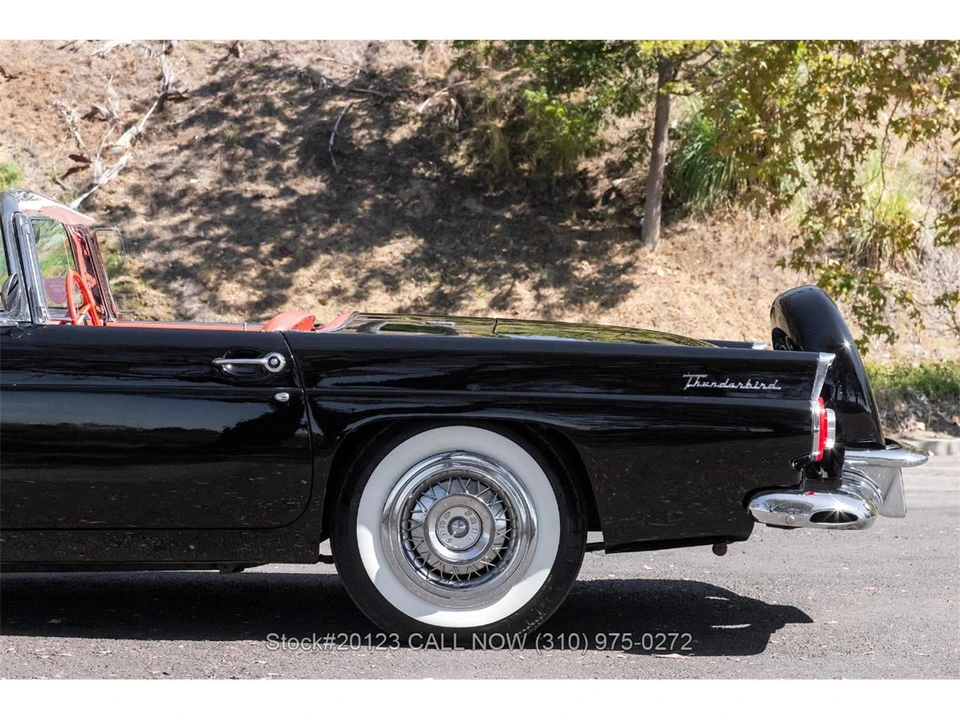 1956 Ford Thunderbird 1st Gen - Image 28 of 31