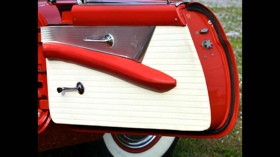 1956 Ford Thunderbird 1st Gen - Image 10 of 12