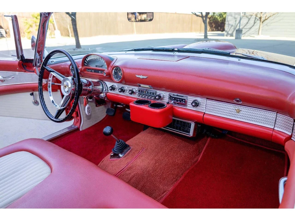 1956 Ford Thunderbird 1st Gen - Image 20 of 31