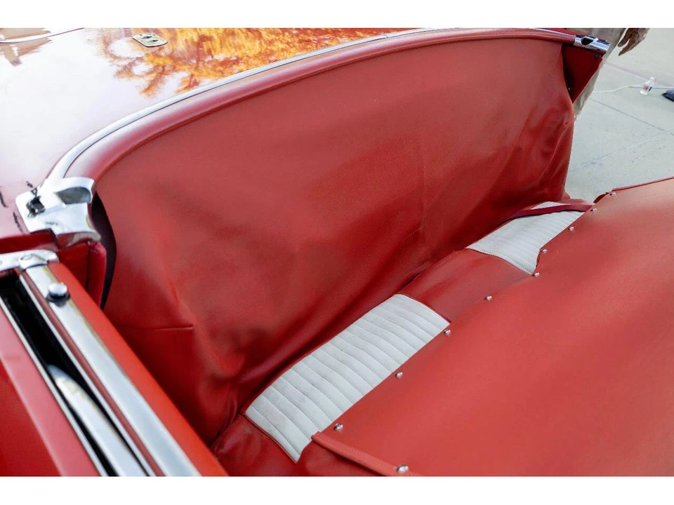 1956 Ford Thunderbird 1st Gen - Image 24 of 31