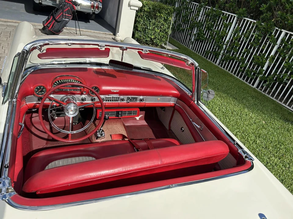 1956 Ford Thunderbird 1st Gen - Image 28 of 31