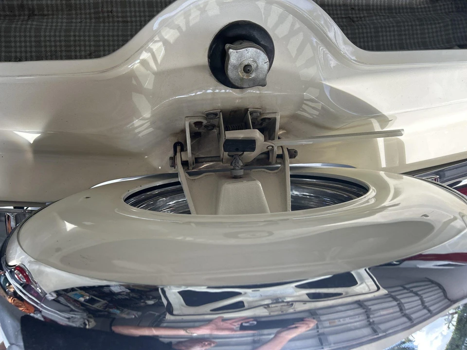 1956 Ford Thunderbird 1st Gen - Image 20 of 31