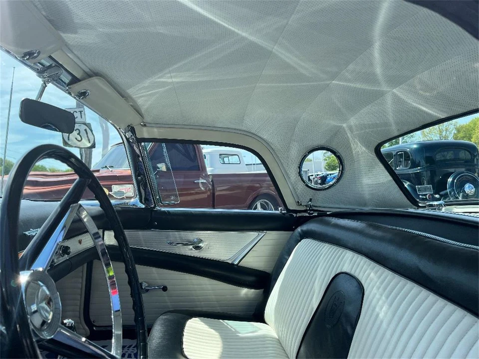 1956 Ford Thunderbird 1st Gen - Image 25 of 31