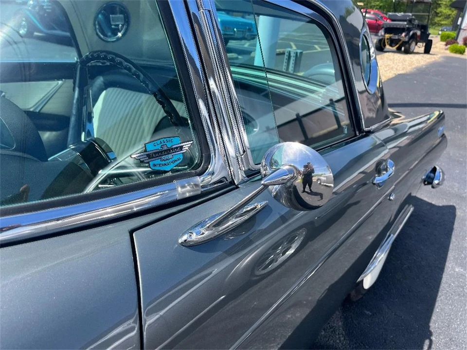 1956 Ford Thunderbird 1st Gen - Image 15 of 31