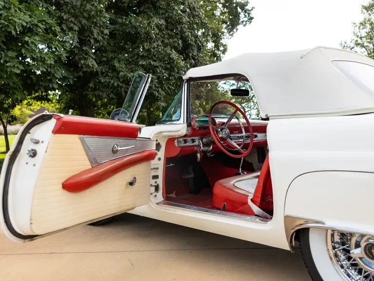 1956 Ford Thunderbird 1st Gen - Image 24 of 31