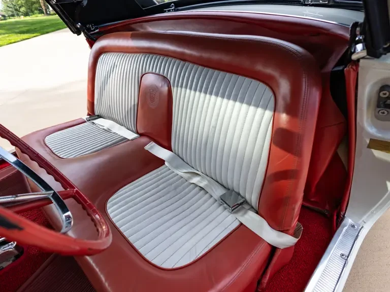 1956 Ford Thunderbird 1st Gen - Image 27 of 31