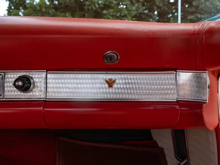 1956 Ford Thunderbird 1st Gen - Image 22 of 31