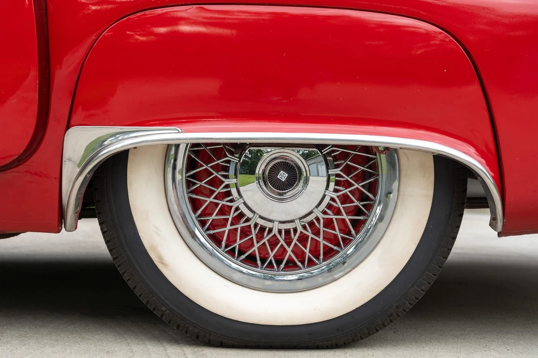 1956 Ford Thunderbird 1st Gen - Image 29 of 31