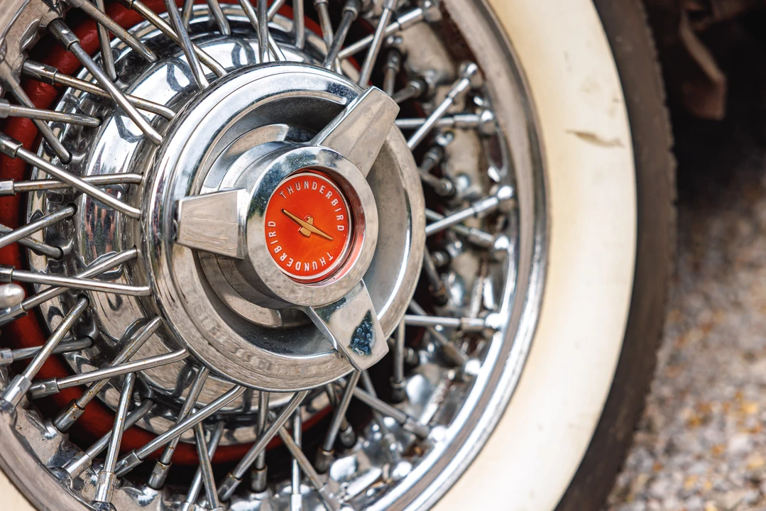 1956 Ford Thunderbird 1st Gen - Image 26 of 31