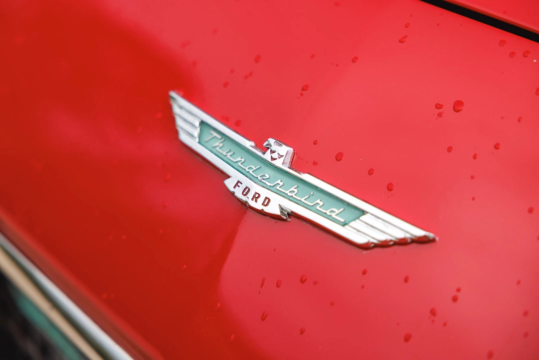 1956 Ford Thunderbird 1st Gen - Image 20 of 31