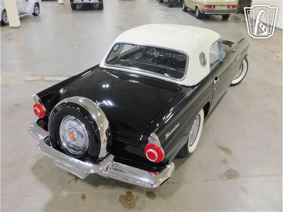 1956 Ford Thunderbird 1st Gen - Image 21 of 31