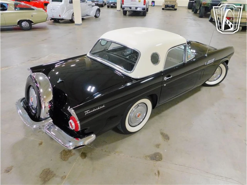 1956 Ford Thunderbird 1st Gen - Image 26 of 31