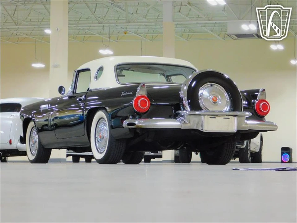 1956 Ford Thunderbird 1st Gen - Image 17 of 31