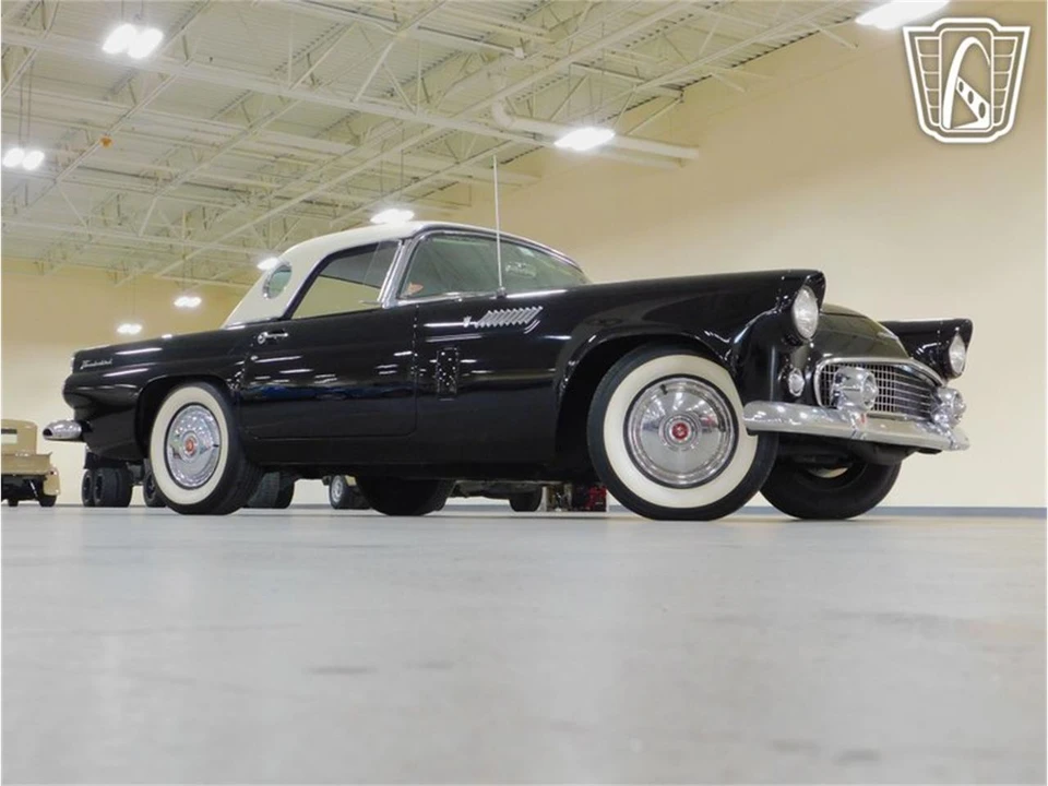 1956 Ford Thunderbird 1st Gen - Image 30 of 31